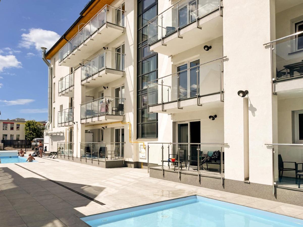 Dobre Smaki Apartaments Chill And Food Sarbinowo Exterior foto