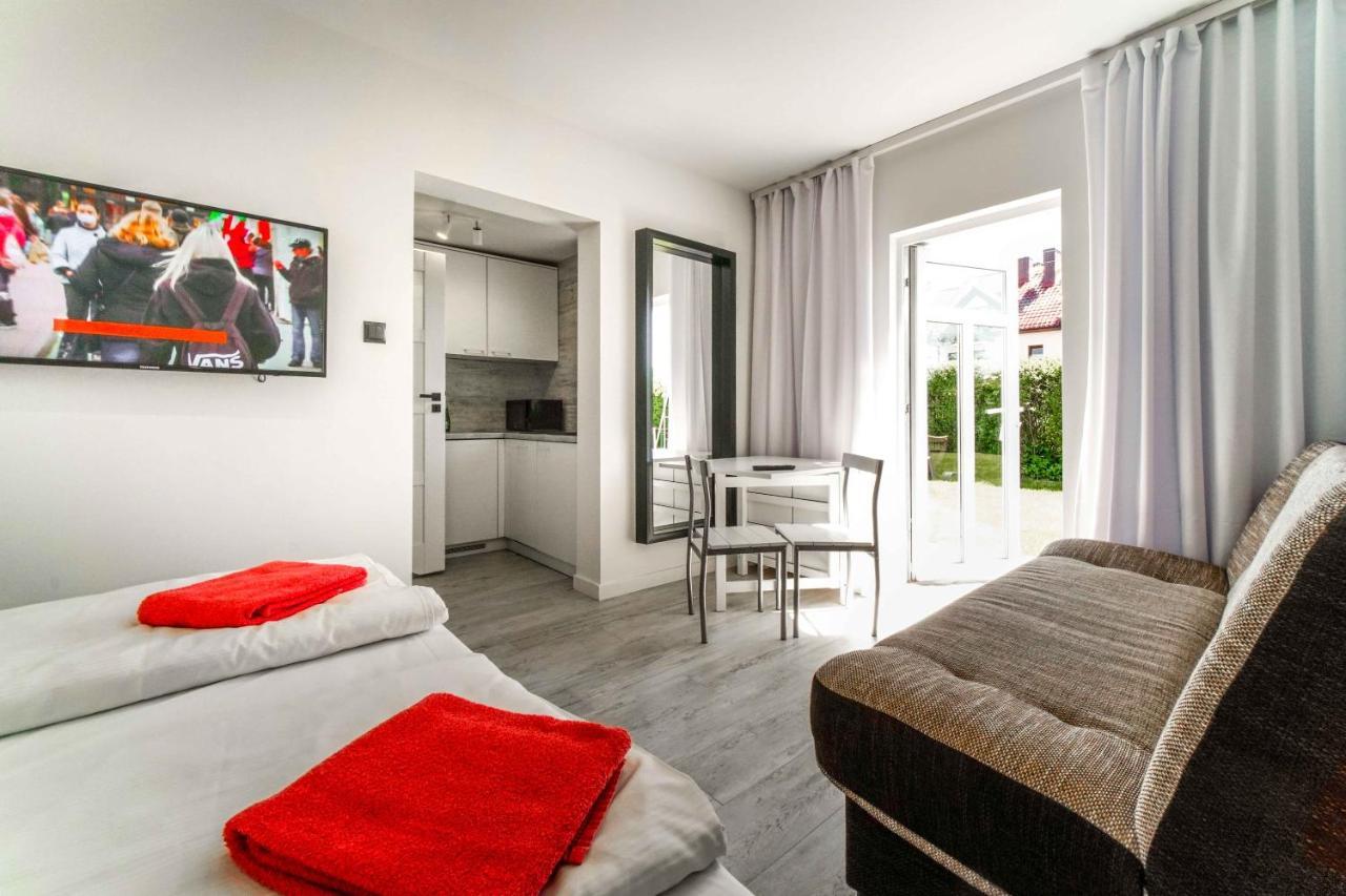 Dobre Smaki Apartaments Chill And Food Sarbinowo Exterior foto