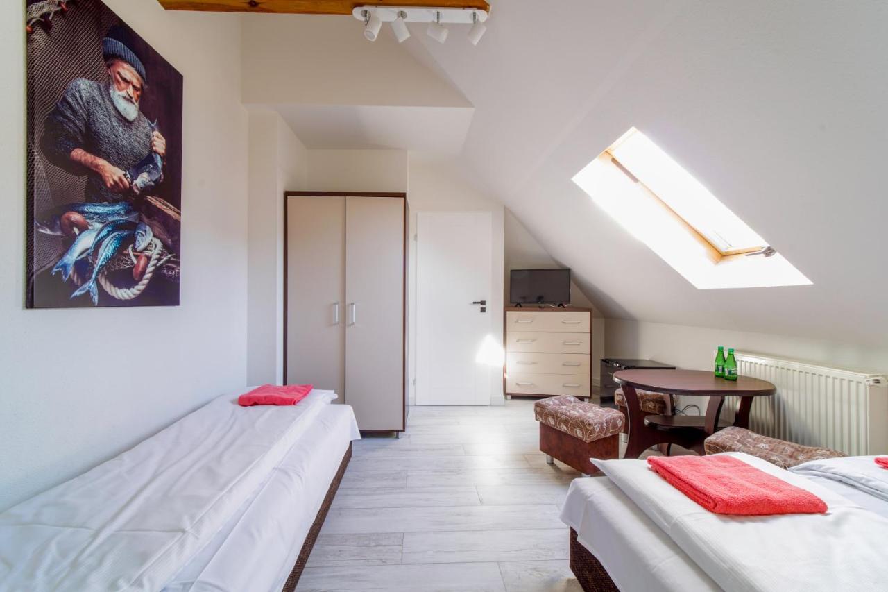 Dobre Smaki Apartaments Chill And Food Sarbinowo Exterior foto